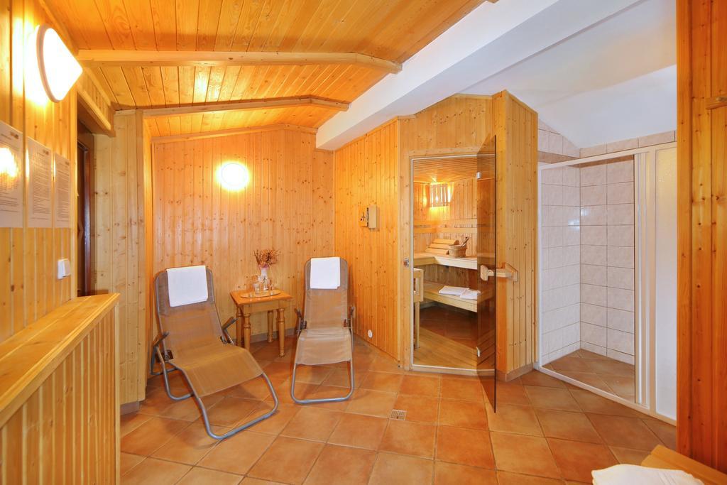 Pension Silva Spindleruv Mlyn Exterior photo
