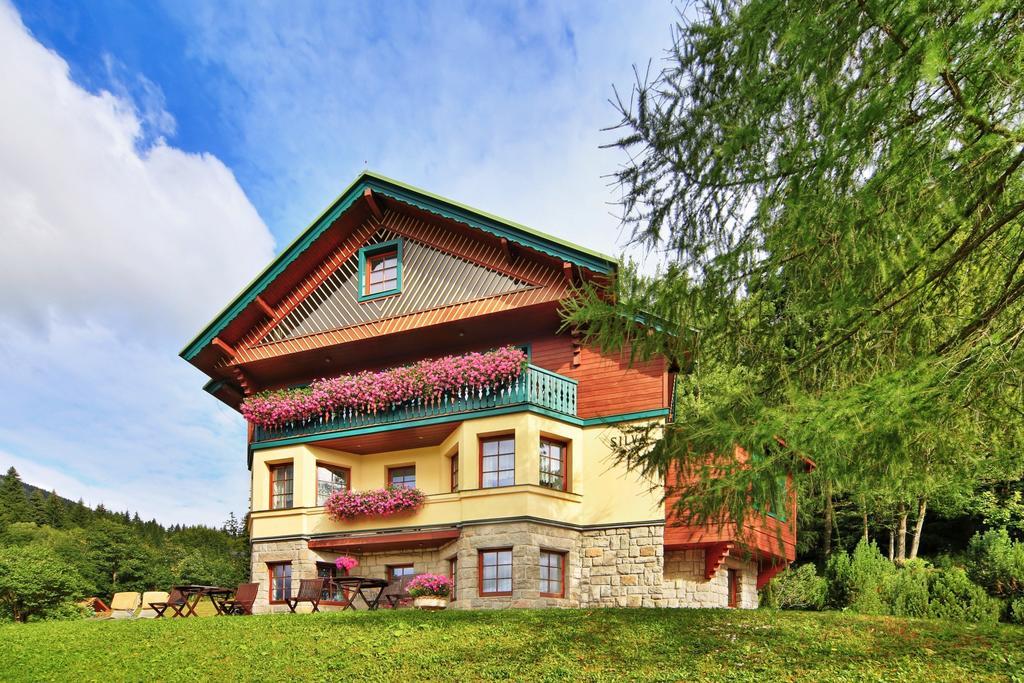 Pension Silva Spindleruv Mlyn Exterior photo